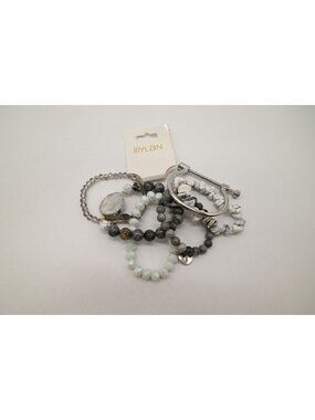 NWT Dylan Jewelry Aspen White Gray Silver Tone Bracelet Stack Stretch Beaded